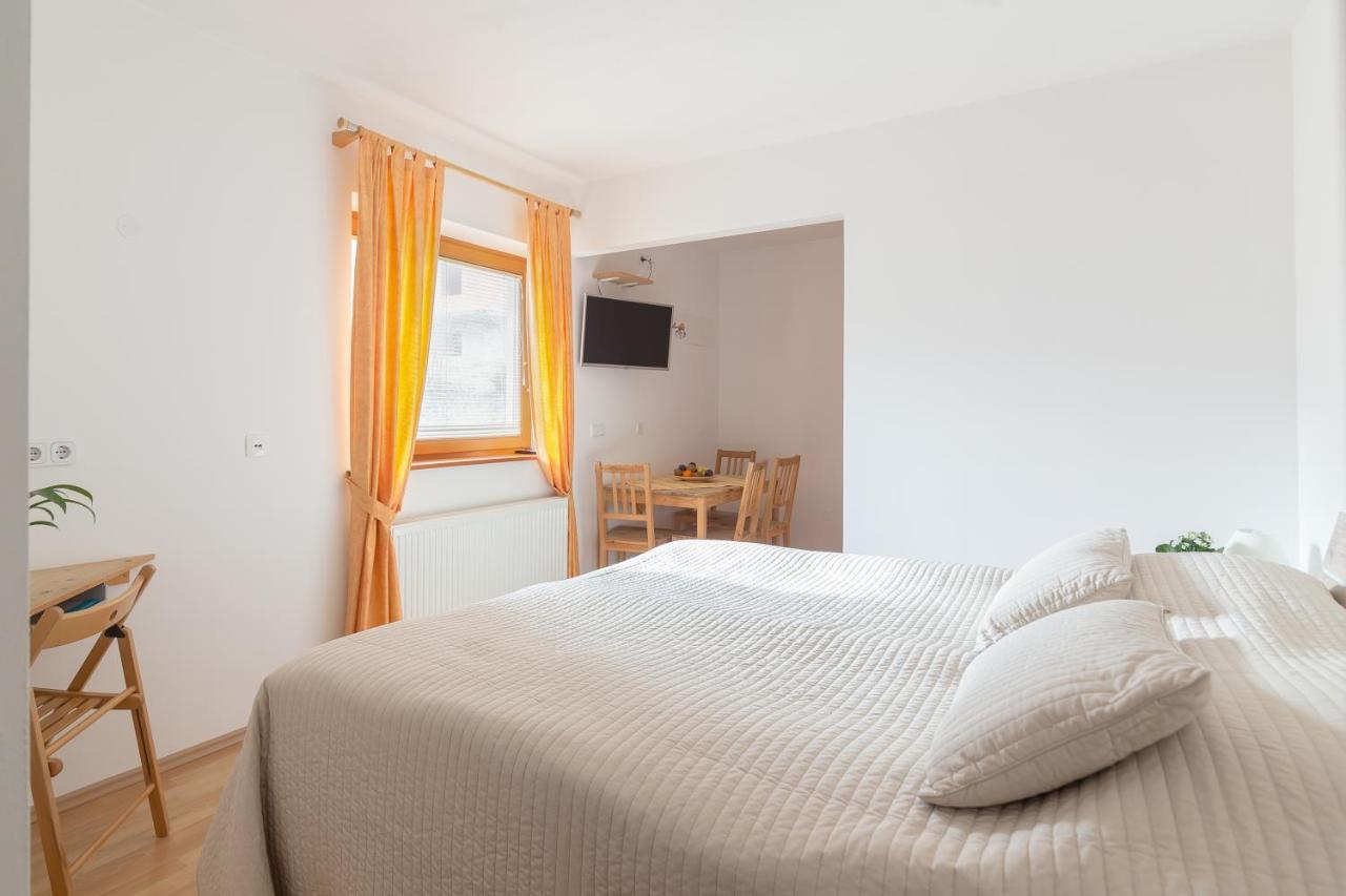 Apartments Valant بليد المظهر الخارجي الصورة